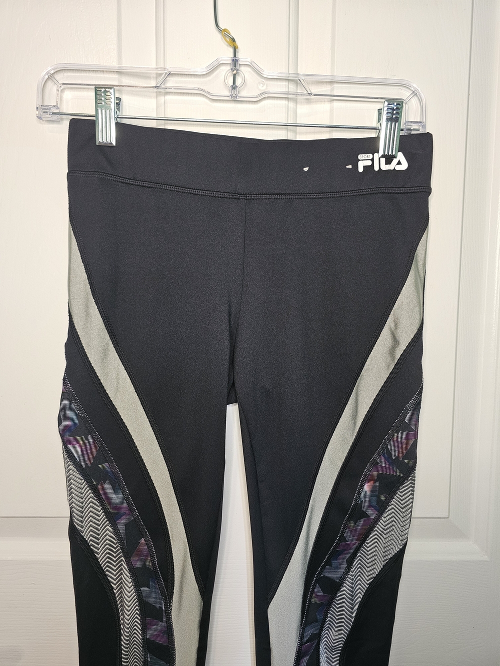 FILA Black Leggings with Gray Panels and Purple Mesh Accents Women's Sz S - Picture 2 of 10